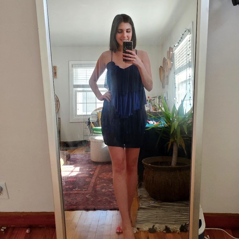 Flapper inspired navy dress with floral embellish